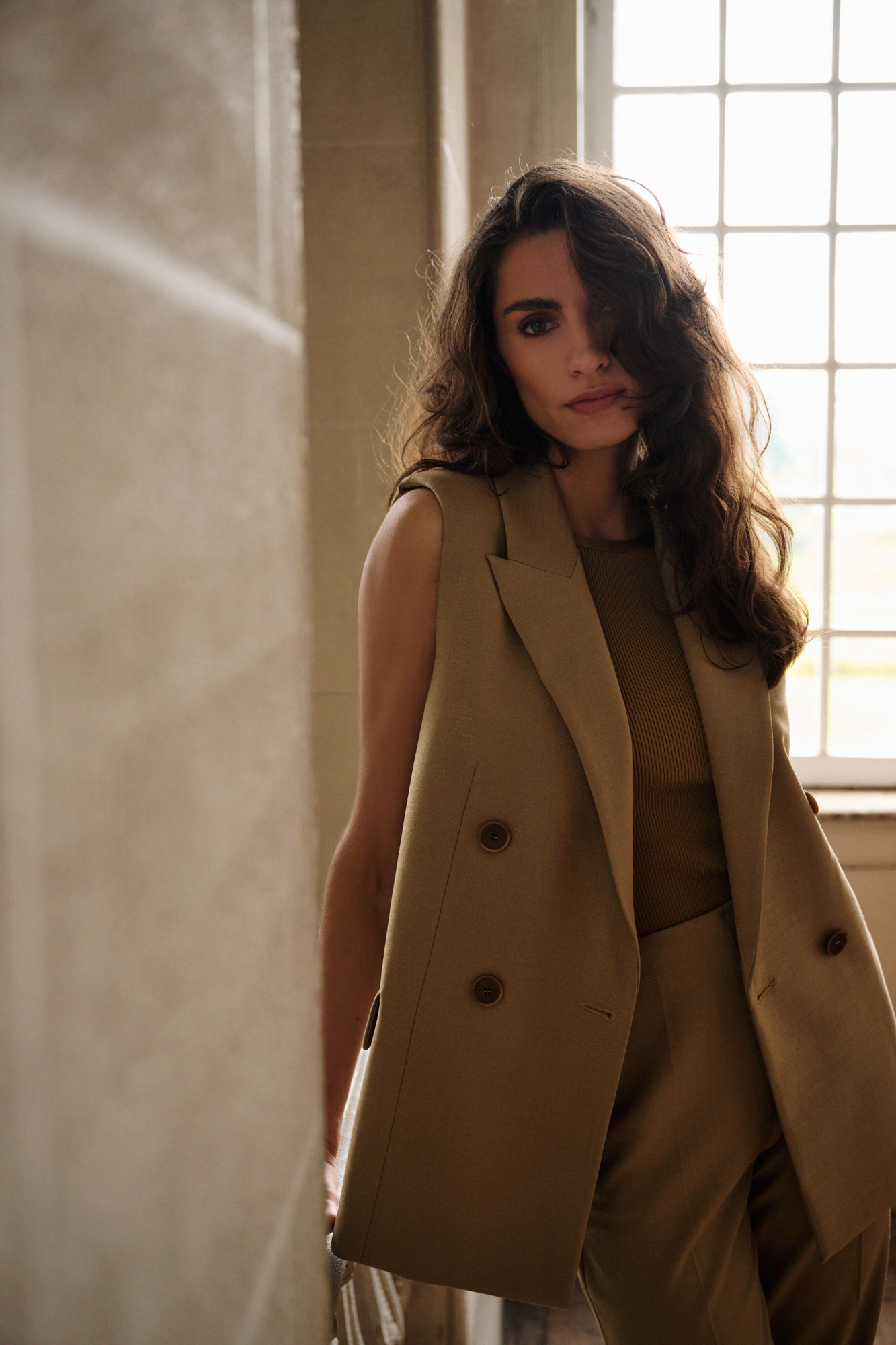 Oscar Campaign — fashionfotografie door Lesley Hoste