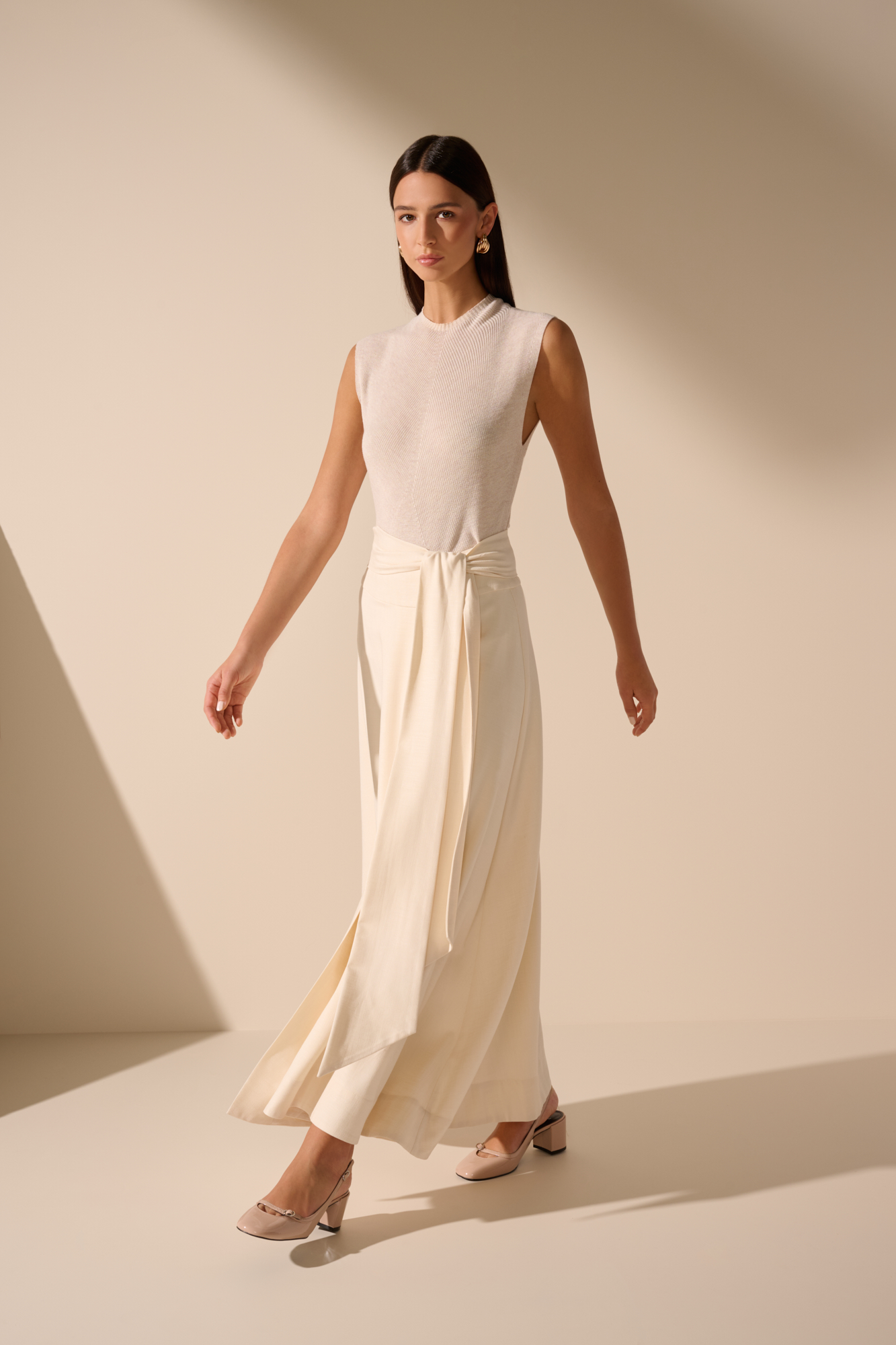 Oscar Ecomm — fashionfotografie door Lesley Hoste