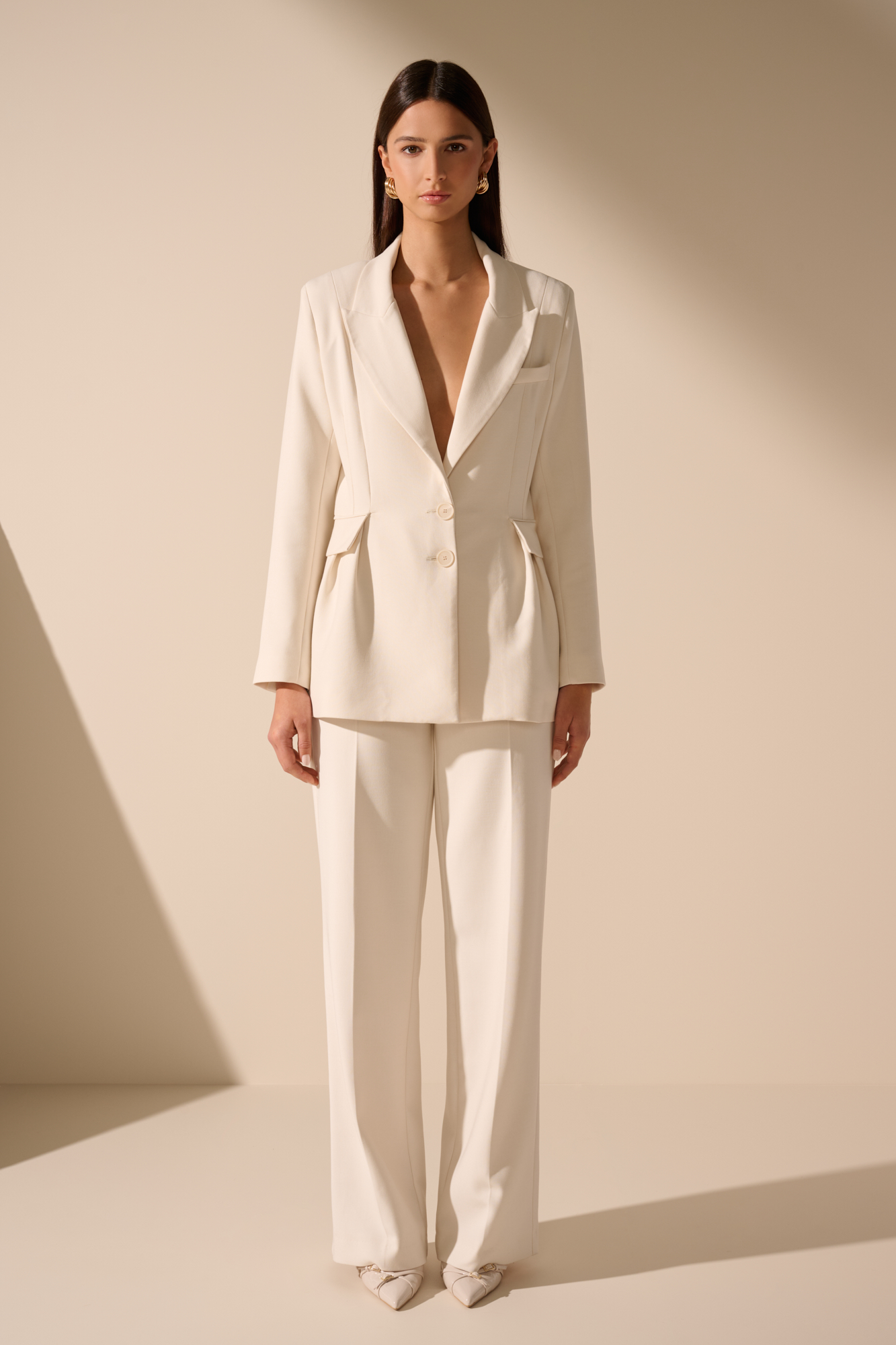 Oscar Ecomm — fashionfotografie door Lesley Hoste